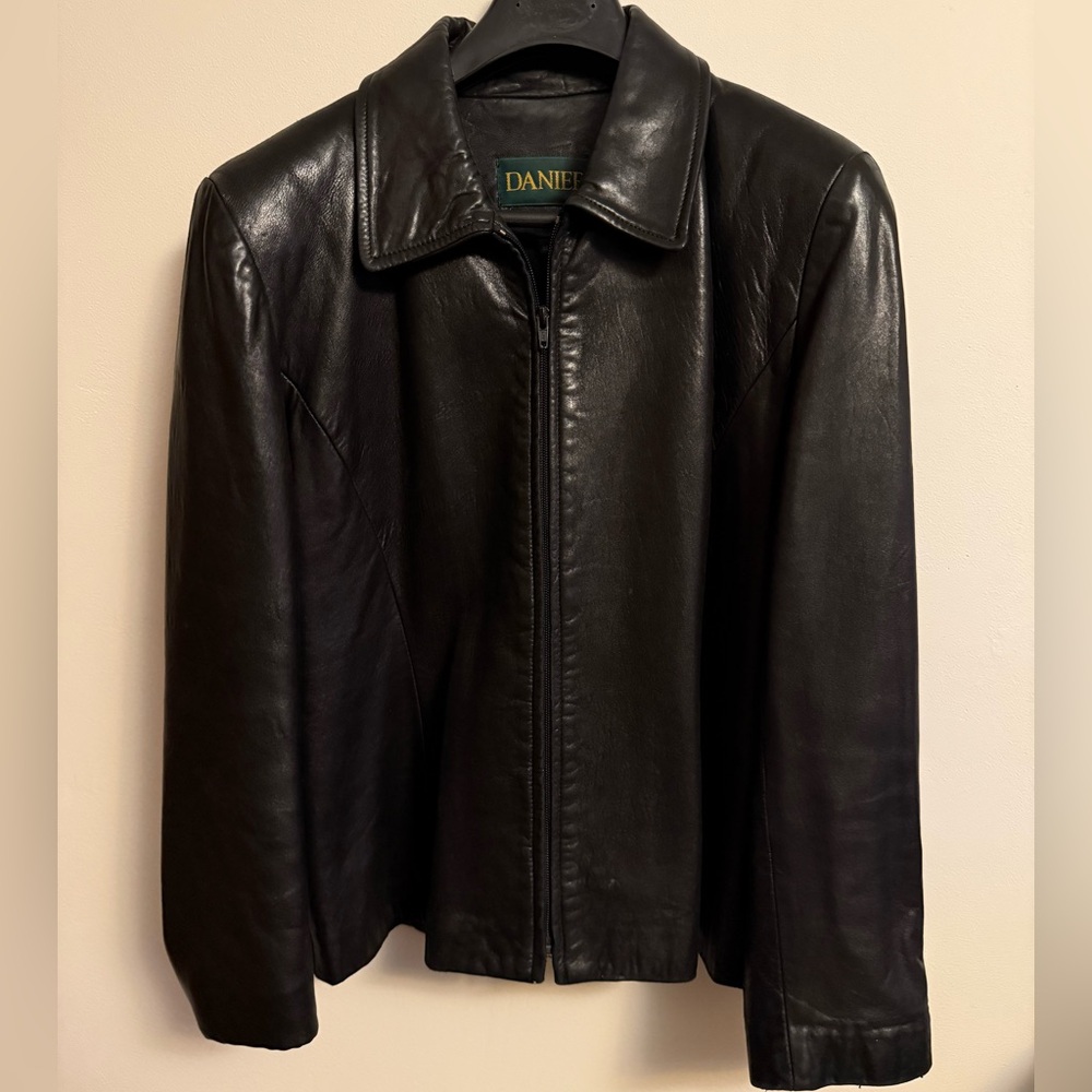 Danier Women's Black Leather Jacket